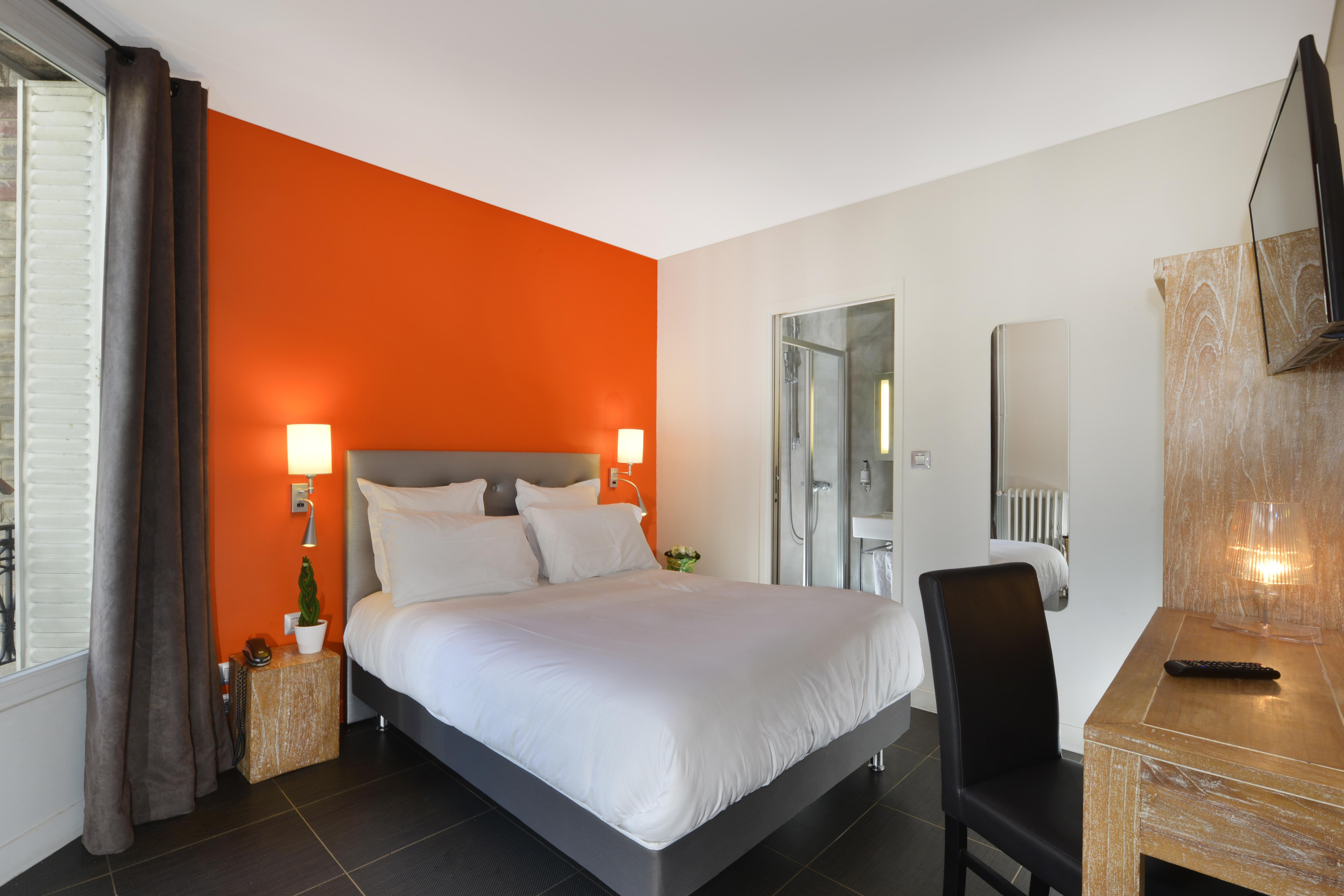 Hotel Douglas Puteaux Buitenkant foto
